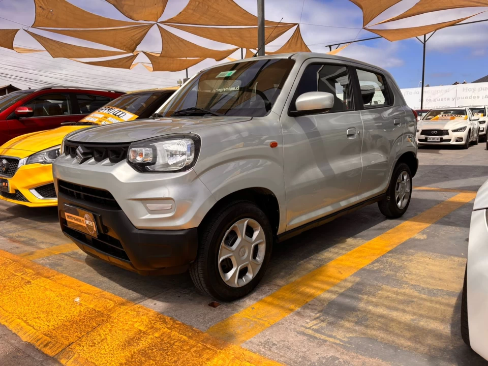 SUZUKI SPRESSO GLX MT 2023